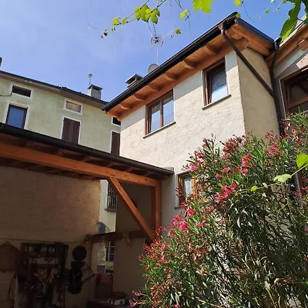 Valtellina Holidays Apartment *